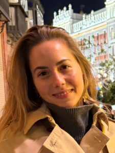 Featured tutor María, tutor number TUT1393