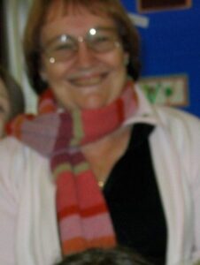 Featured tutor Ros, tutor number TUT920